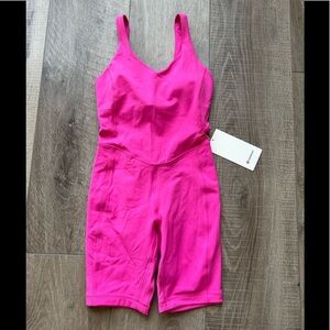 Lululemon Align Onesie 8" in Sonic Pink Size 4